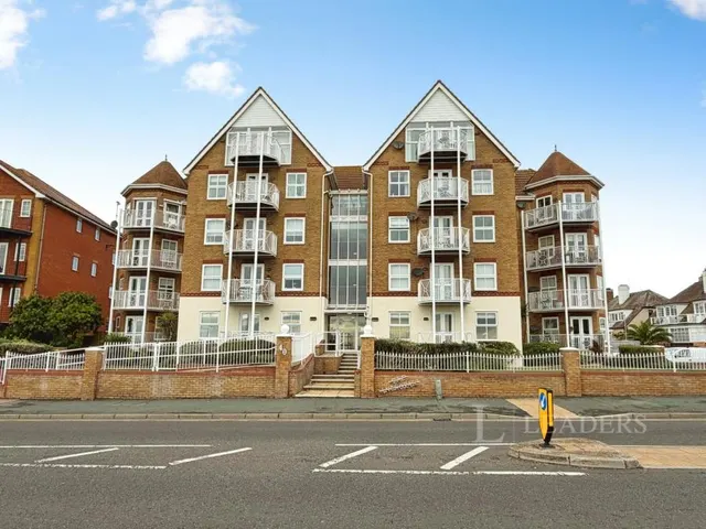 Marine Parade West, Clacton-on-Sea, CO15, photo 1