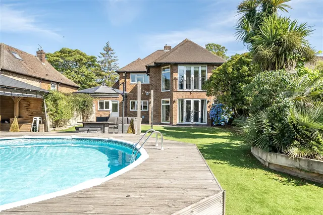 Harley Shute Road, St. Leonards-on-Sea, TN38, photo 2