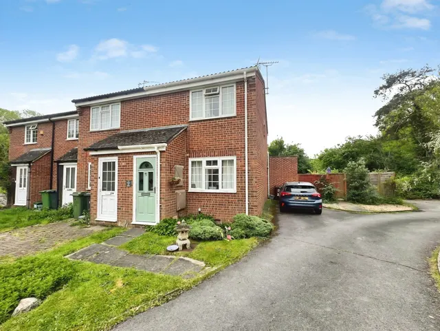 Mulberry Way, Chineham, Basingstoke, Basingstoke, RG24 8TZ, photo 1