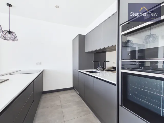 New South Promenade, Blackpool, FY4, photo 3