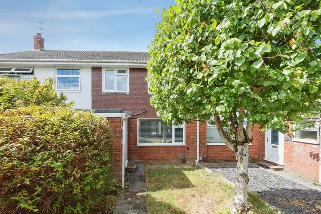 Firs Court, Keynsham, Bristol, BS31, photo 1