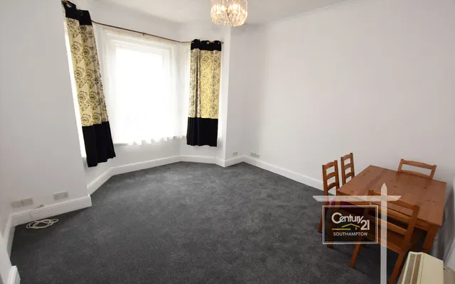 Howard Road, Southampton, SO15, photo 3