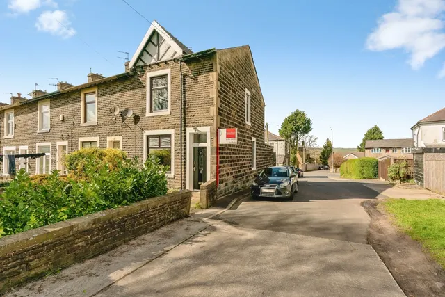 Woodfield Terrace, Brierfield, Nelson, Lancashire, BB9, photo 1