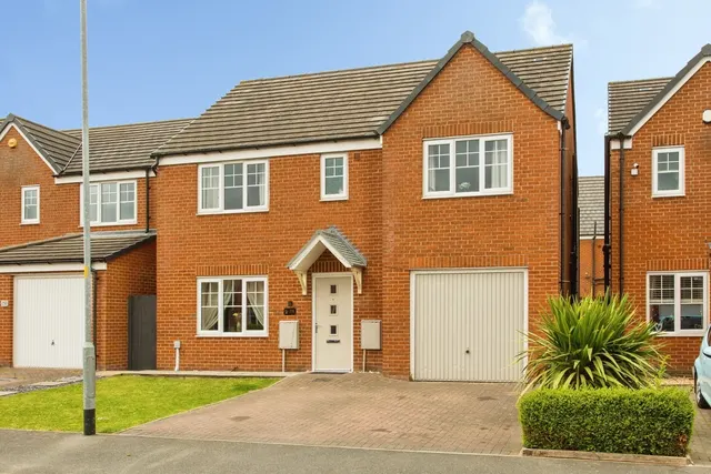 Walnutwood Avenue, Bamber Bridge, Preston, Lancashire, PR5, photo 1