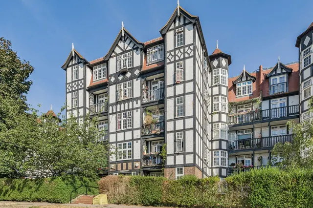 Oakeshott Avenue, London, N6, photo 1