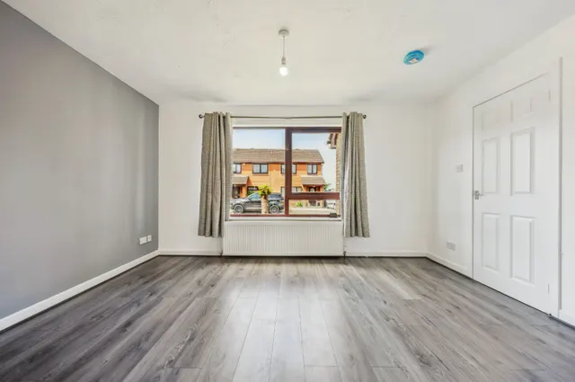 Waukglen Avenue, Glasgow, G53, photo 2
