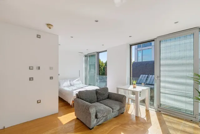 Maltings Place, London, SE1, photo 1
