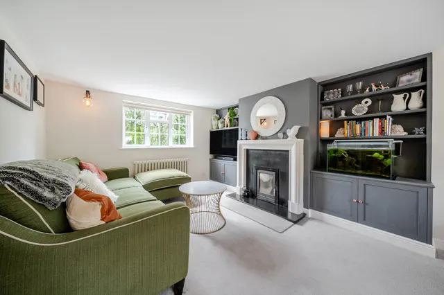 Hazlemere Road, High Wycombe, HP10, photo 3