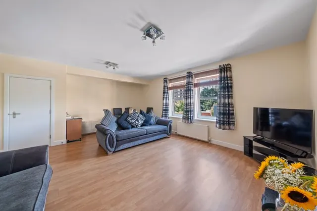 Cedar Road, Sutton, SM2, photo 2