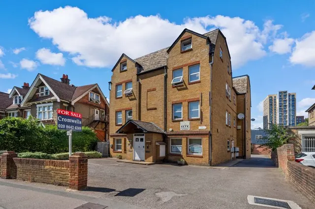 Cedar Road, Sutton, SM2, photo 1