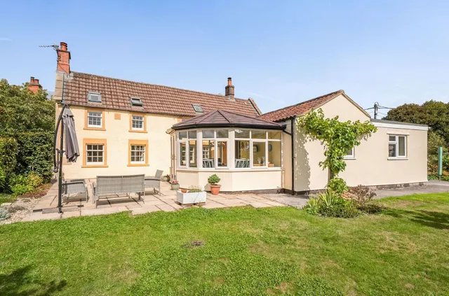 Longleat Lane, Holcombe, BA3, photo 1