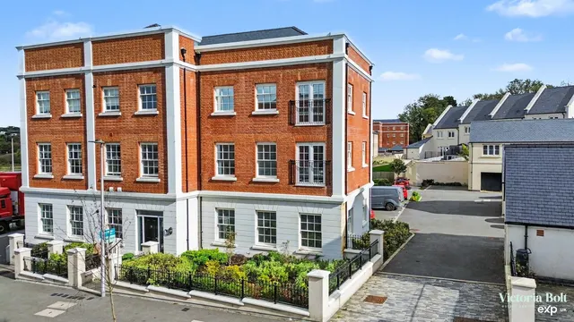 Titan Avenue, Sherford, photo 1