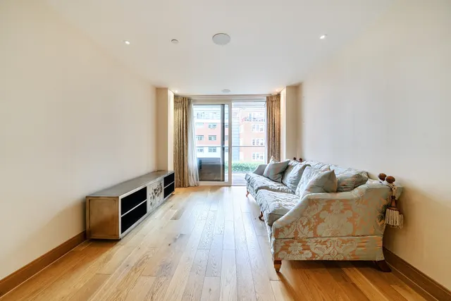 London, SW1P, photo 1