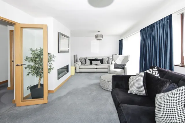 Beverley Close, Balsall Common, CV7, photo 2