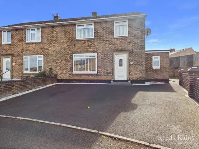 Liddle Avenue, Sherburn Village, Durham, DH6, photo 1