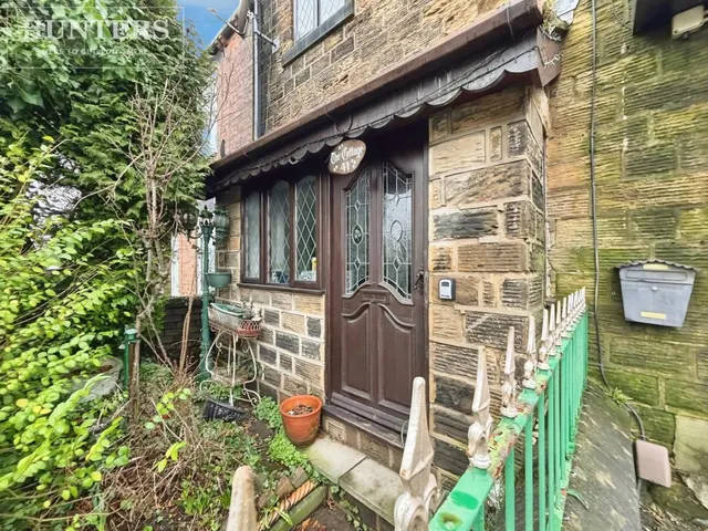 Greenside, Mapplewell, S75, photo 3