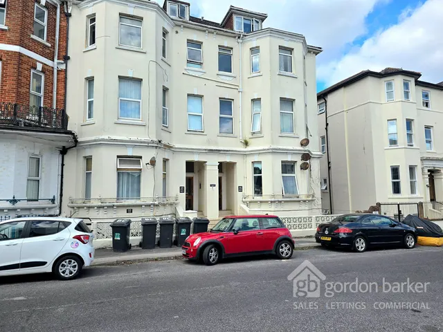 Brockenhurst Court, Bournemouth, 66-68 St. Michaels Road, BH2 5DZ, photo 1