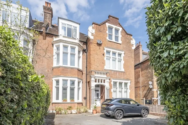 Photo 2 — West Hill Putney SW15