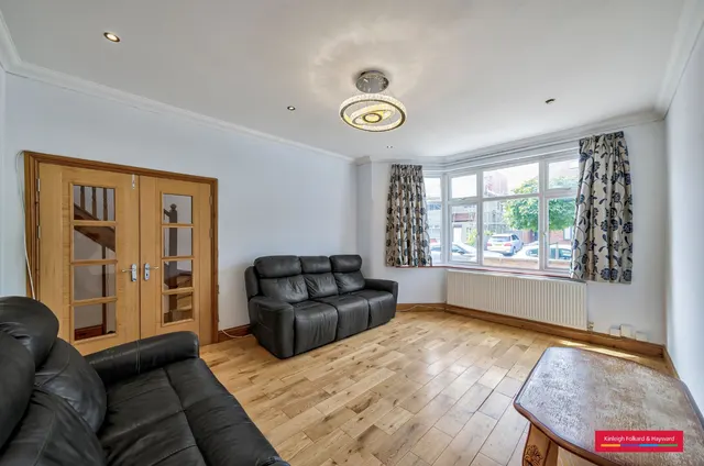 Photo 2 — Neeld Crescent, London, NW4