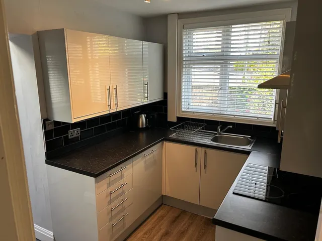 Buckingham Drive, Headingley, LS6, photo 3