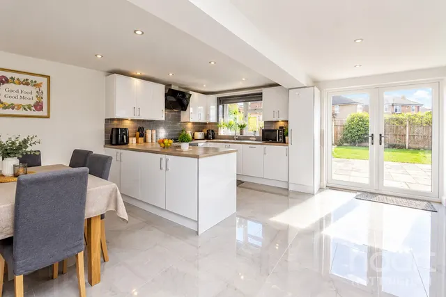 Smithy Close, Nottingham, NG11, photo 2
