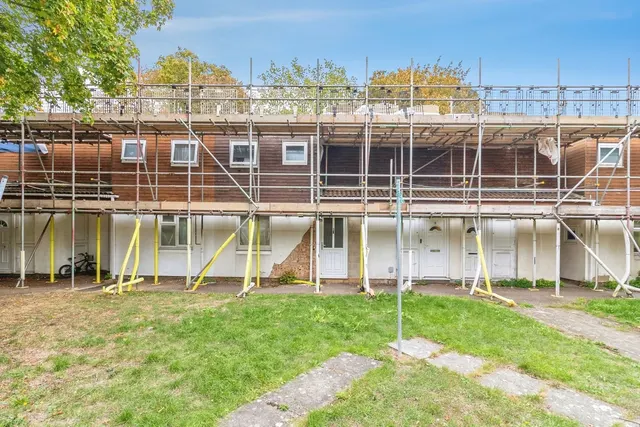 Albany Court, Stantonbury, MK14, photo 1