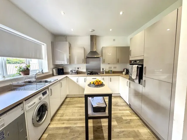 Photo 2 — Maes Y Ffynnon, Abergele, LL22 9BF