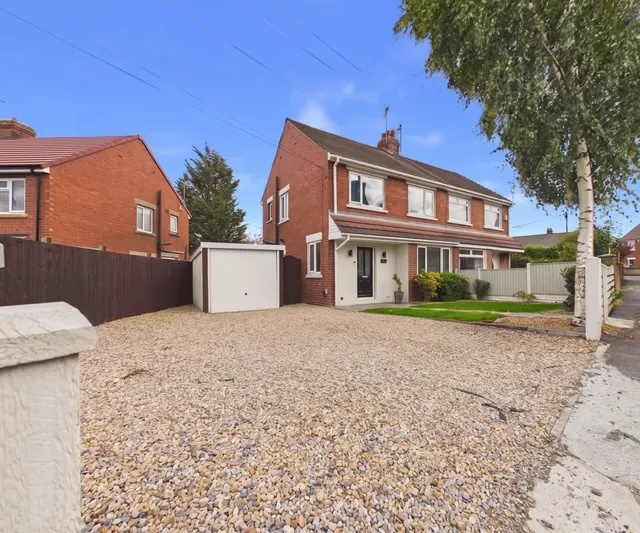Ashcombe Drive, Knottingley, WF11, photo 1