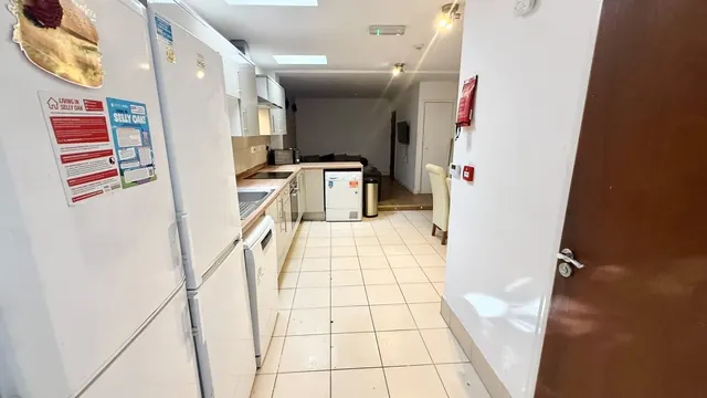 Heeley Road, B29, photo 3