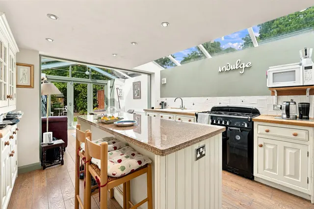 Photo 3 — Pearl Street, Prestbury