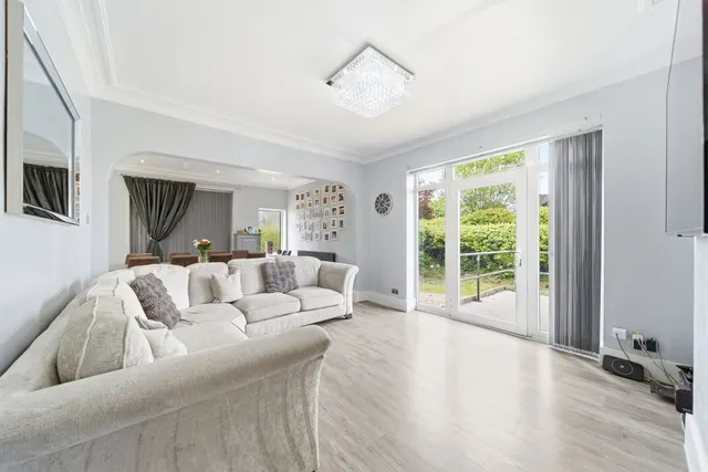 Whalley Road, Great Harwood, BB6, photo 2