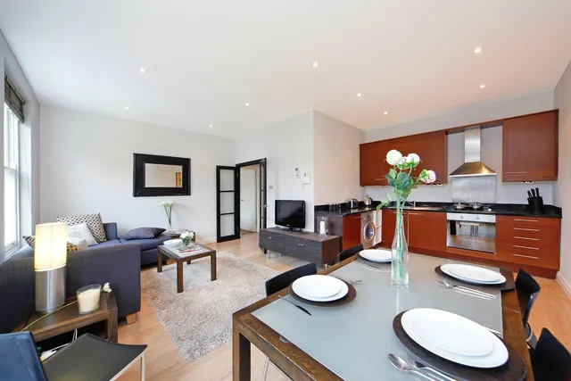 Photo 3 — Orsett Terrace, Paddington, W2