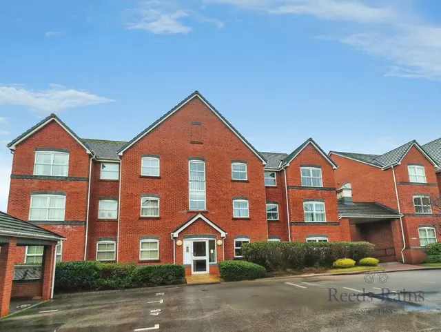 Arley Court, Wrenbury Drive, Cheshire, CW9, photo 1