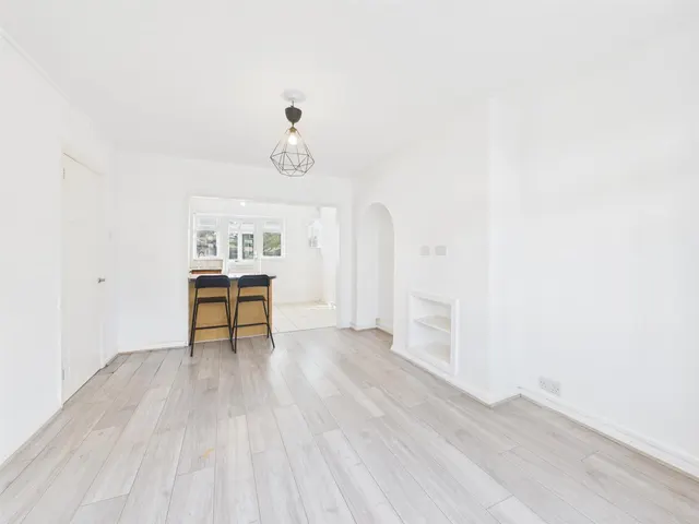 Lea Crescent, Ruislip, HA4, photo 3