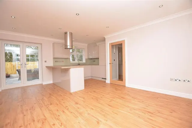 Photo 3 — Saville Road, Sutton-In-Ashfield, NG17