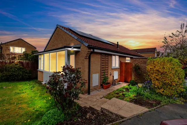 Conroy Drive, Telford, photo 1