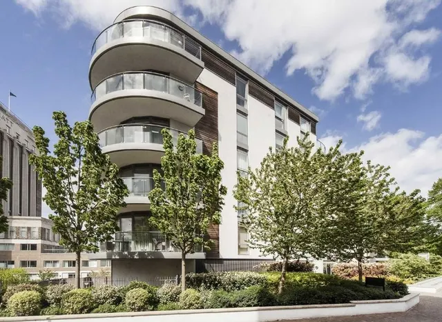 Clayponds Lane, Brentford, TW8, photo 1