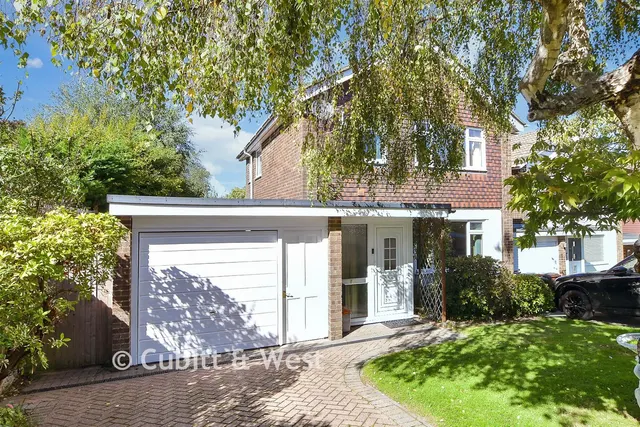 Barnfield, Crowborough, TN6, photo 1