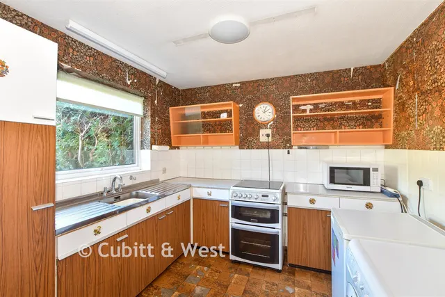 Barnfield, Crowborough, TN6, photo 3
