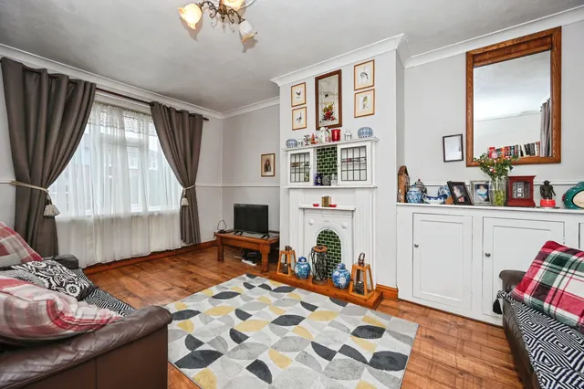 Malvern Crescent, Wigan, WN3, photo 3