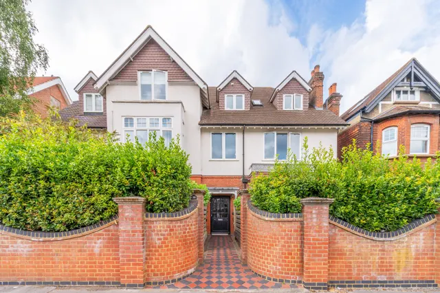Flat 2, 39 Chatsworth Road, Croydon, photo 1