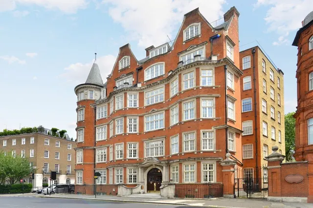 Cliveden Place, London, SW1W, photo 1