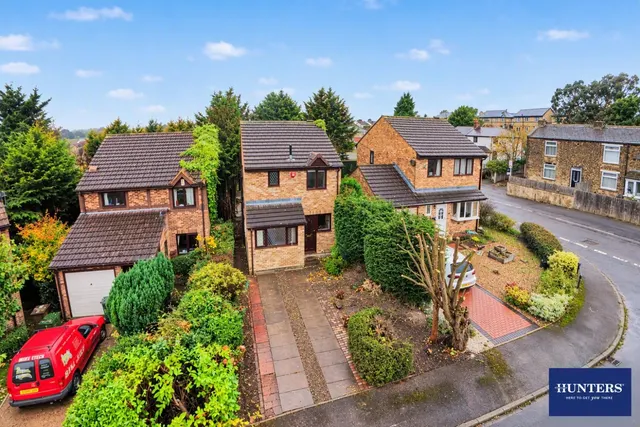 Meadowcroft Rise, Bradford, BD4, photo 1
