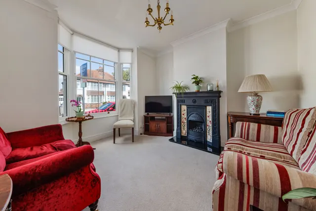 Photo 2 — Farm Road, Leamington Spa, CV32