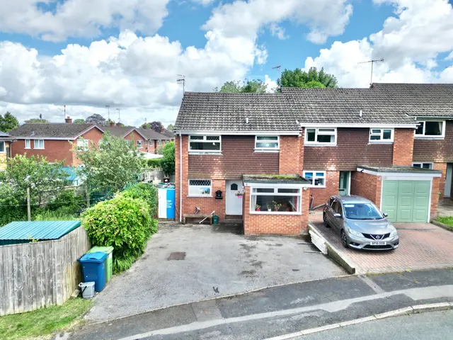 Bishops Court, Eccleshall, ST21, photo 1