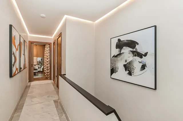 Photo 3 — Chesterfield Hill, Mayfair, London