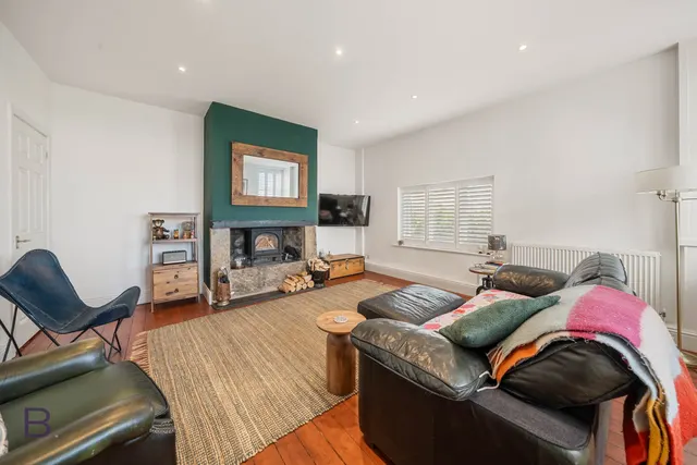 Spring View, Thornton, BD13, photo 1