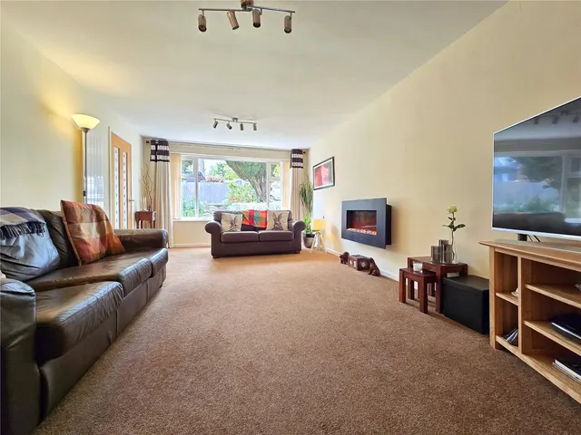 Philips Road, Weir, OL13, photo 3