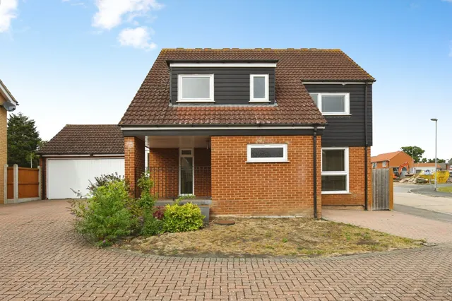 Homestead Close, Rayleigh, photo 1
