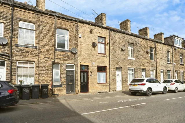 Parkwood Street, Keighley, BD21, photo 1